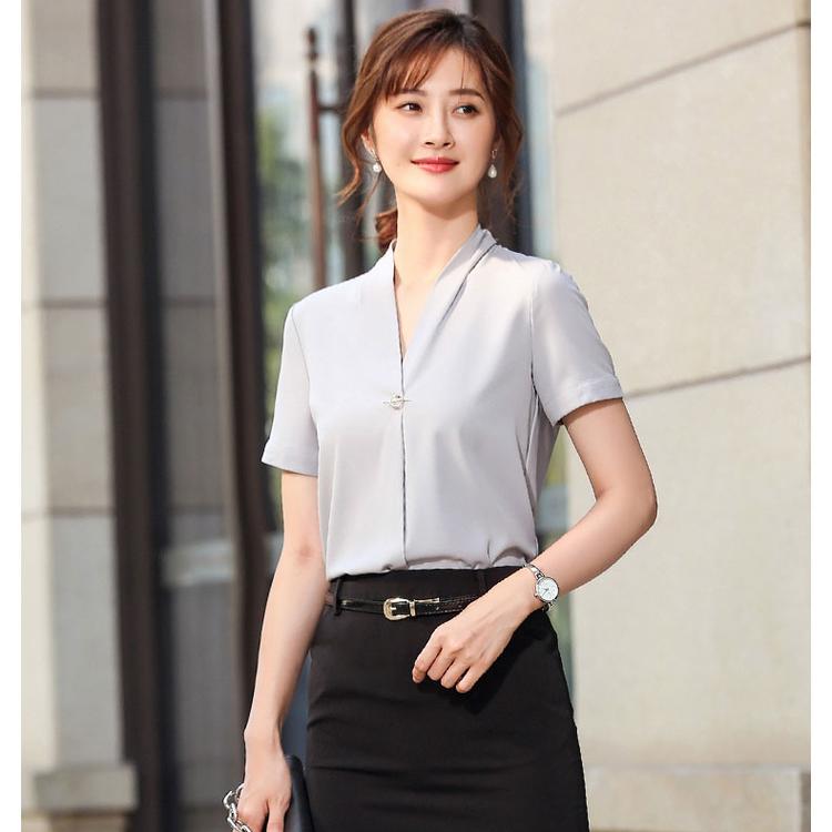 冬季定制西服在冬天要怎么穿